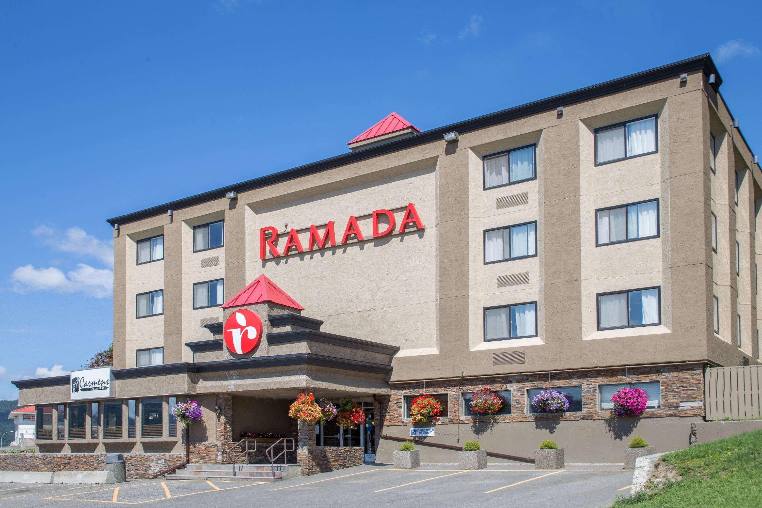 Ramada By Wyndham Williams Lake Exterior foto